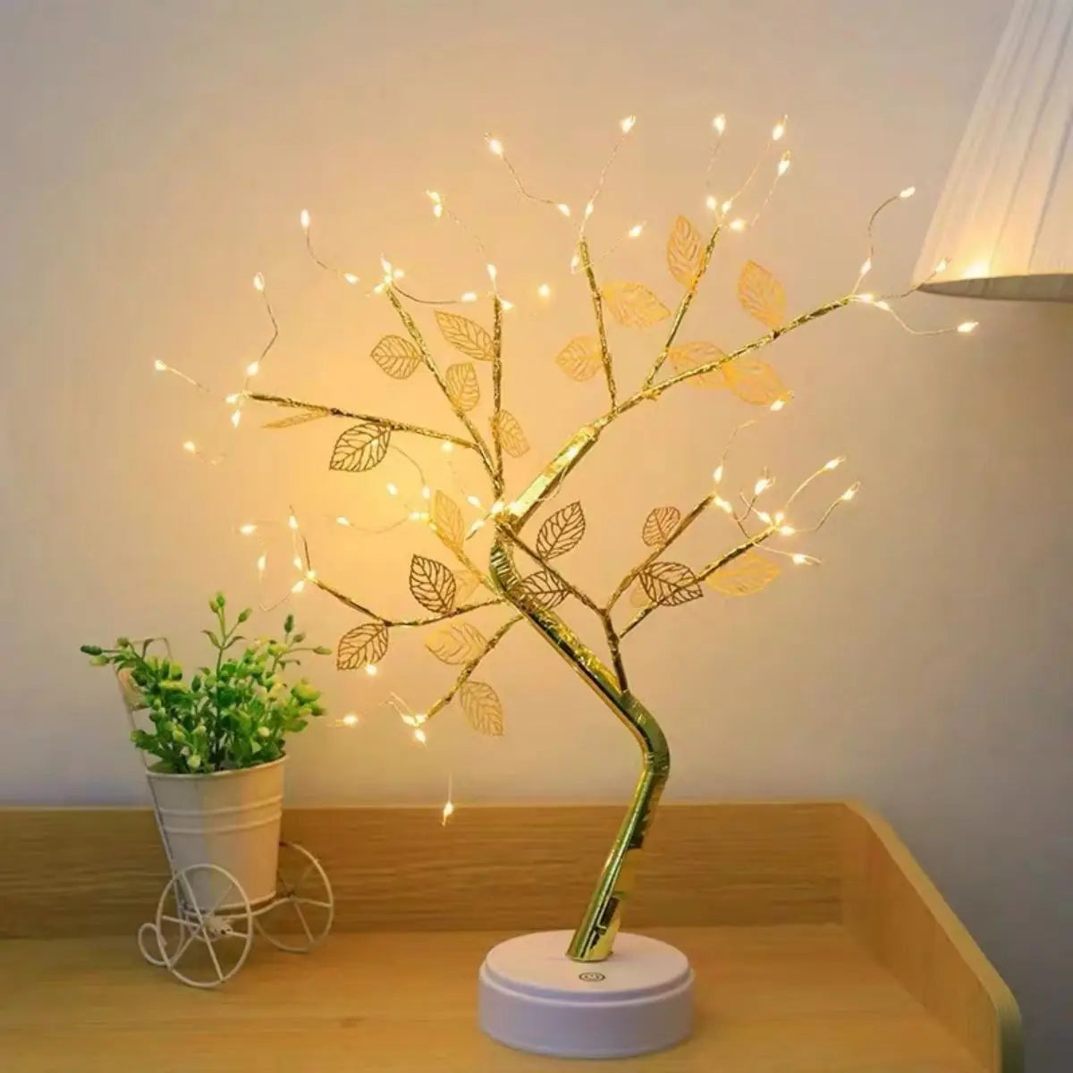72 LED Gylden Bladtrælampe med USB