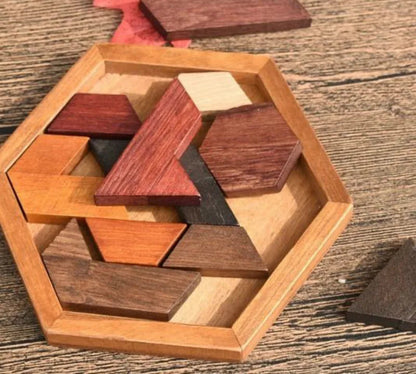 Træpuslespil med Geometriske Former