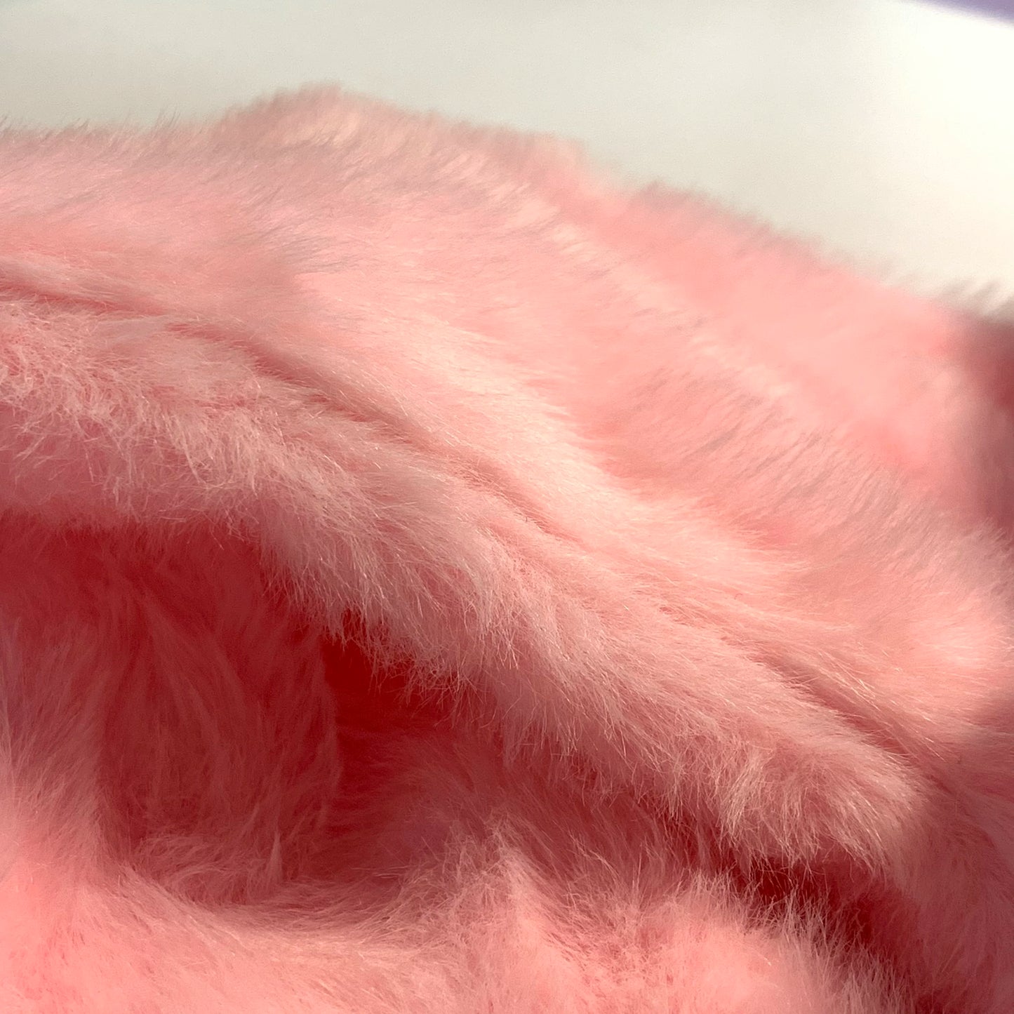 Lyserød Gloomy Bear Plys Halstørklæde