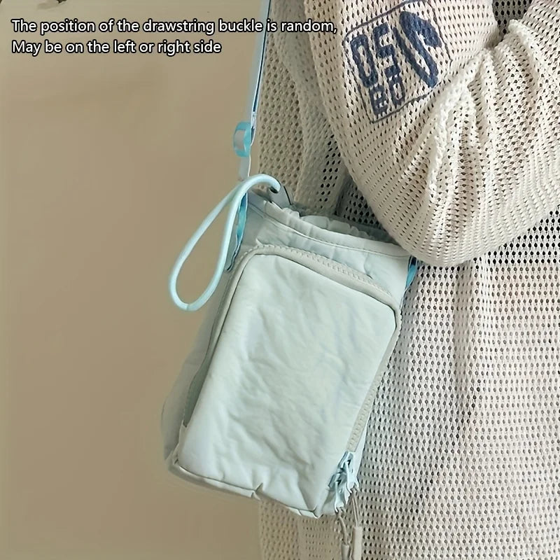 Lille Nylon Crossbody Taske med Flaskelomme