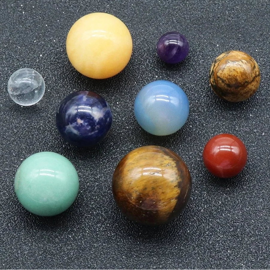 Sæt med 9 Naturlige Krystalplaneter i Solsystemet