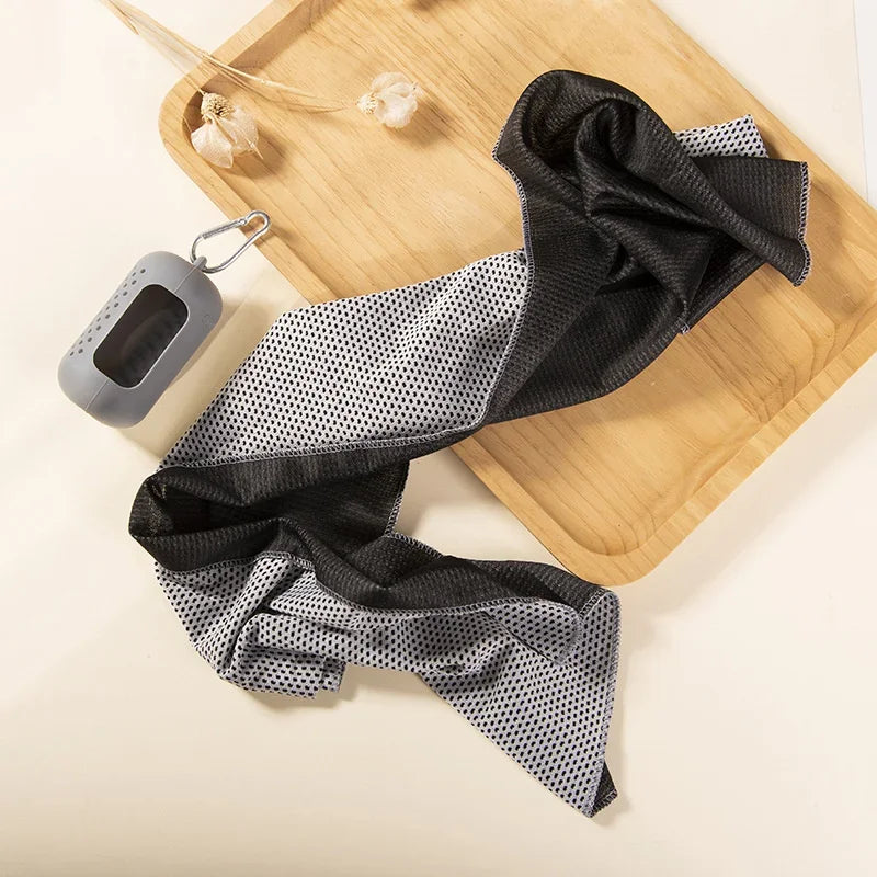 Kølende Sportshåndklæde i Mikrofiber