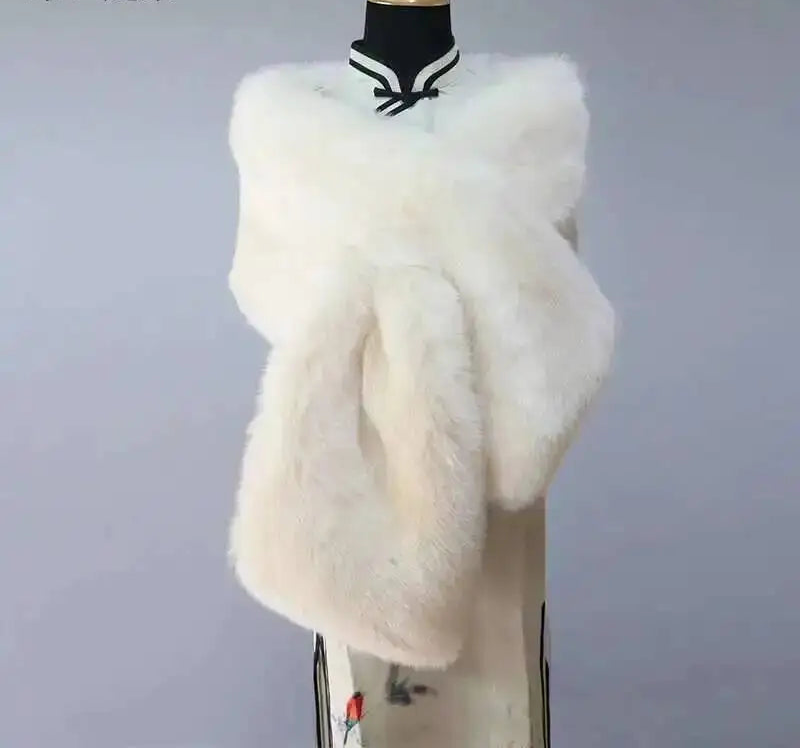 Vintersjal i Imiteret Pels til Kvinder