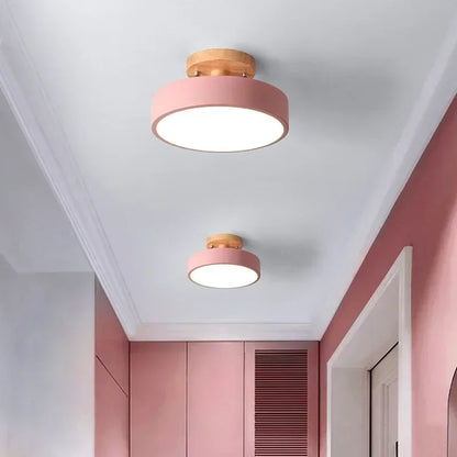 Nordisk Rund Loftlampe i Træ