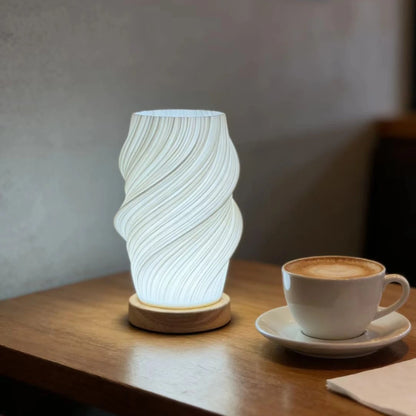 Nordisk LED-Skrivebordslampe med 3 Lysfarver