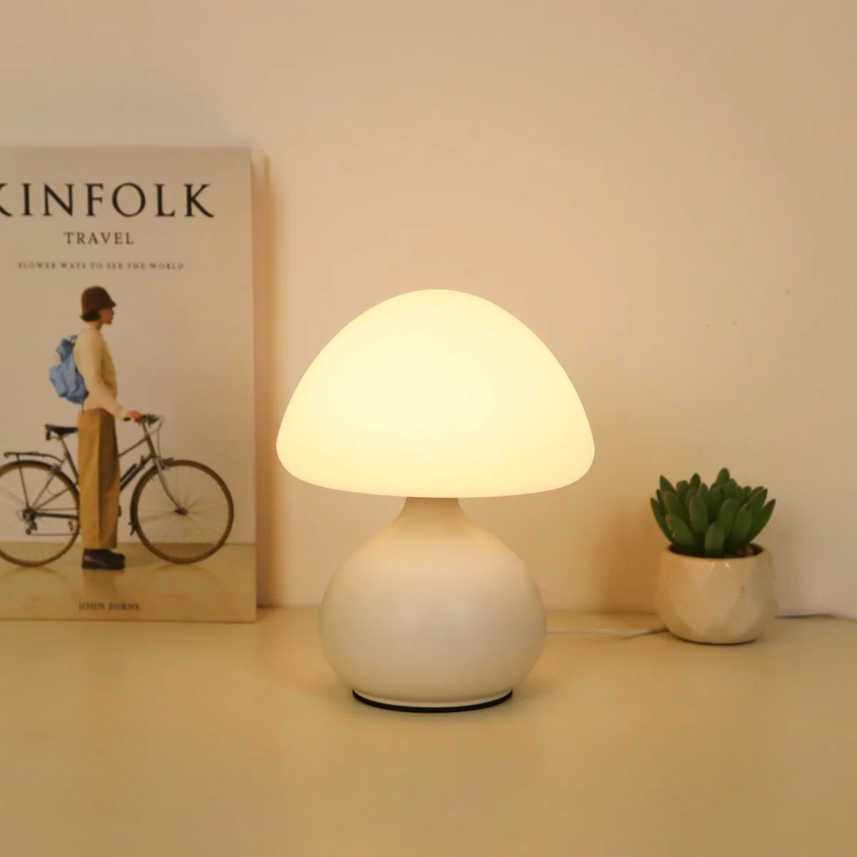 Minimalistisk Svampelampe med 3 Farver og Dæmpning