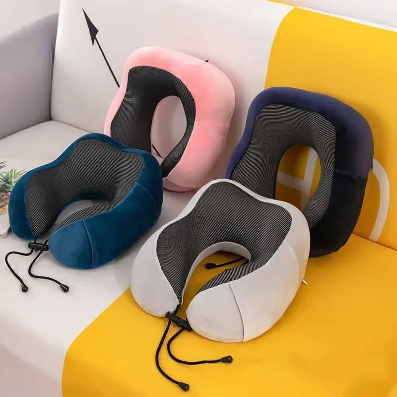 U-formet Memory Foam Rejsepude til Nakken