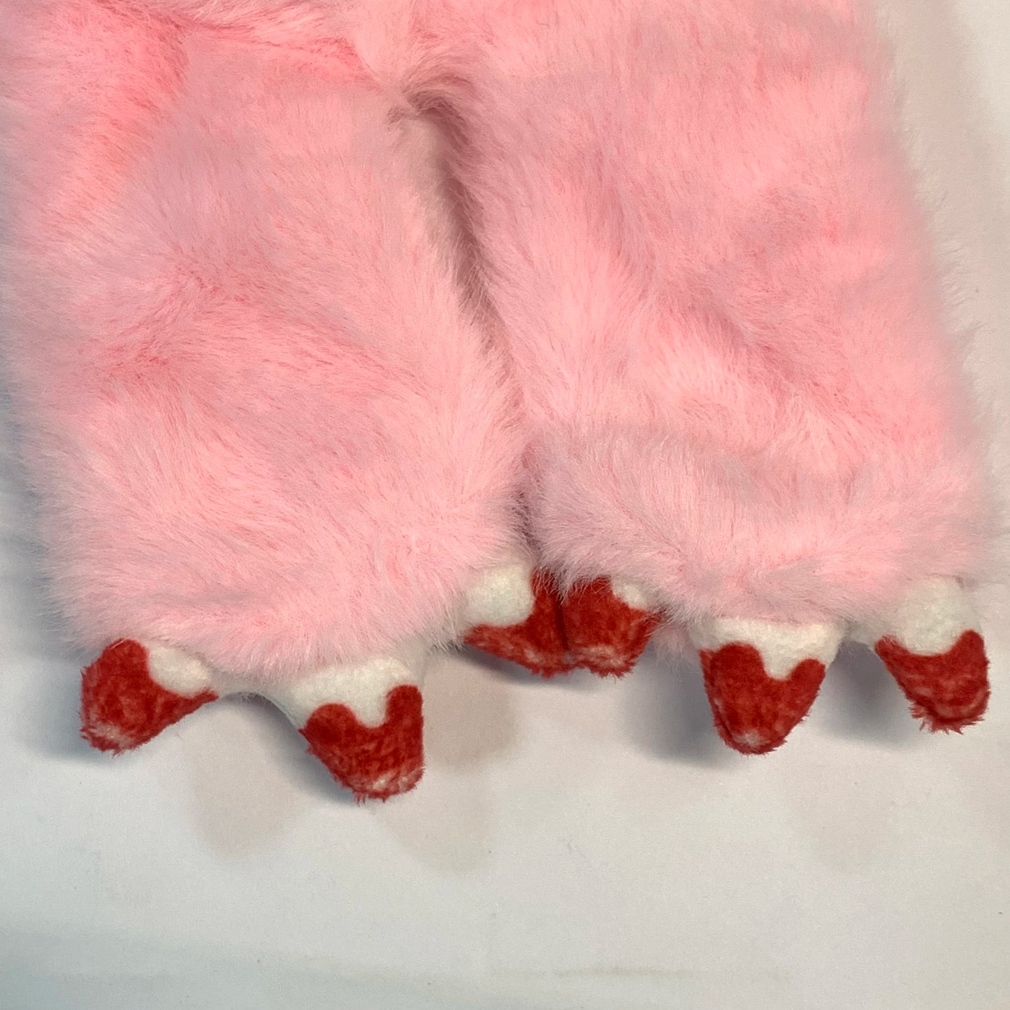 Lyserød Gloomy Bear Plys Halstørklæde