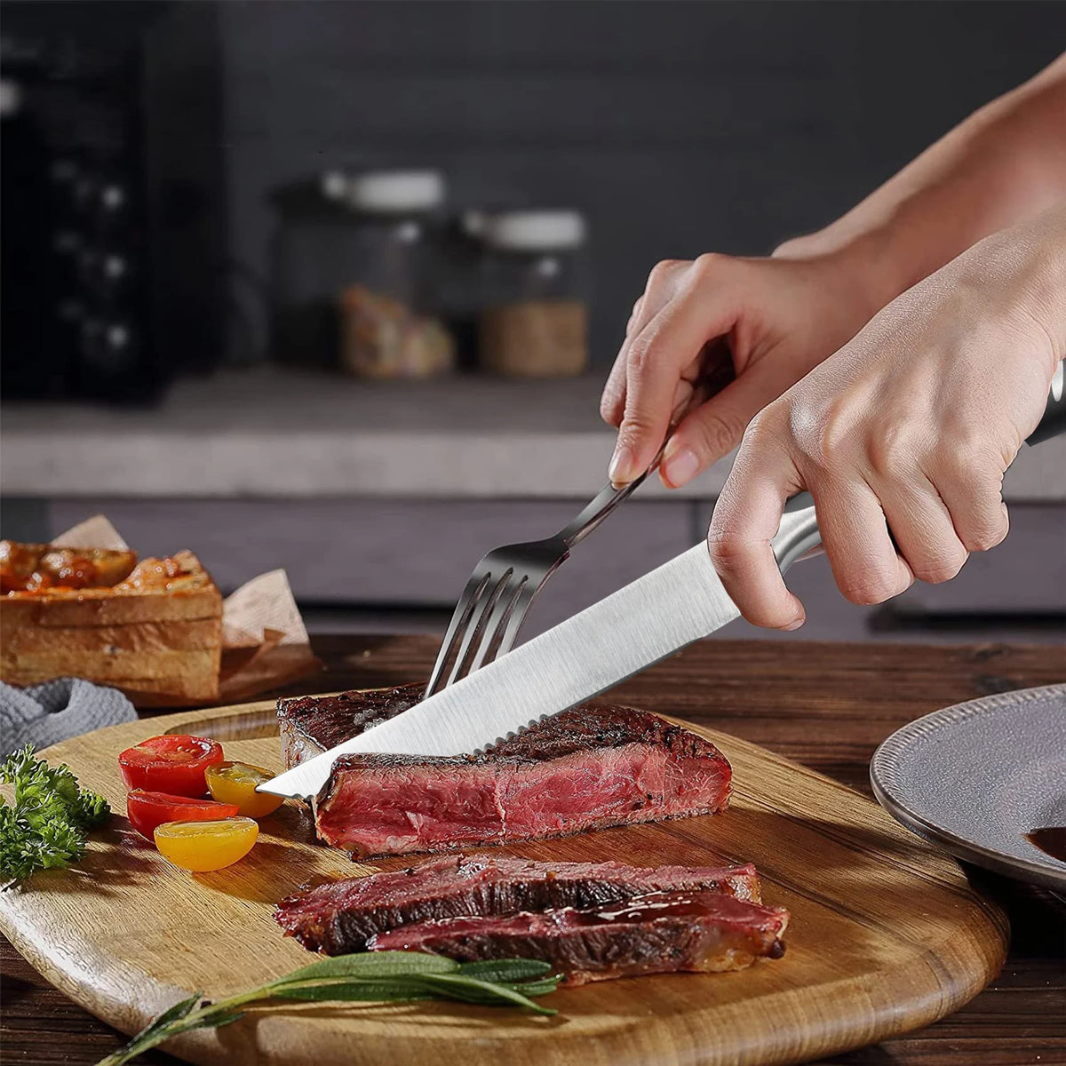 5/8 stk. Tandet Steakkniv i Rustfrit Stål