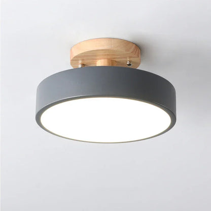 Nordisk Rund Loftlampe i Træ