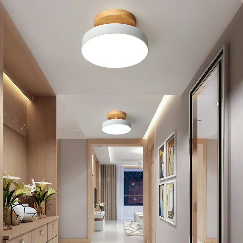 Nordisk Rund Loftlampe i Træ