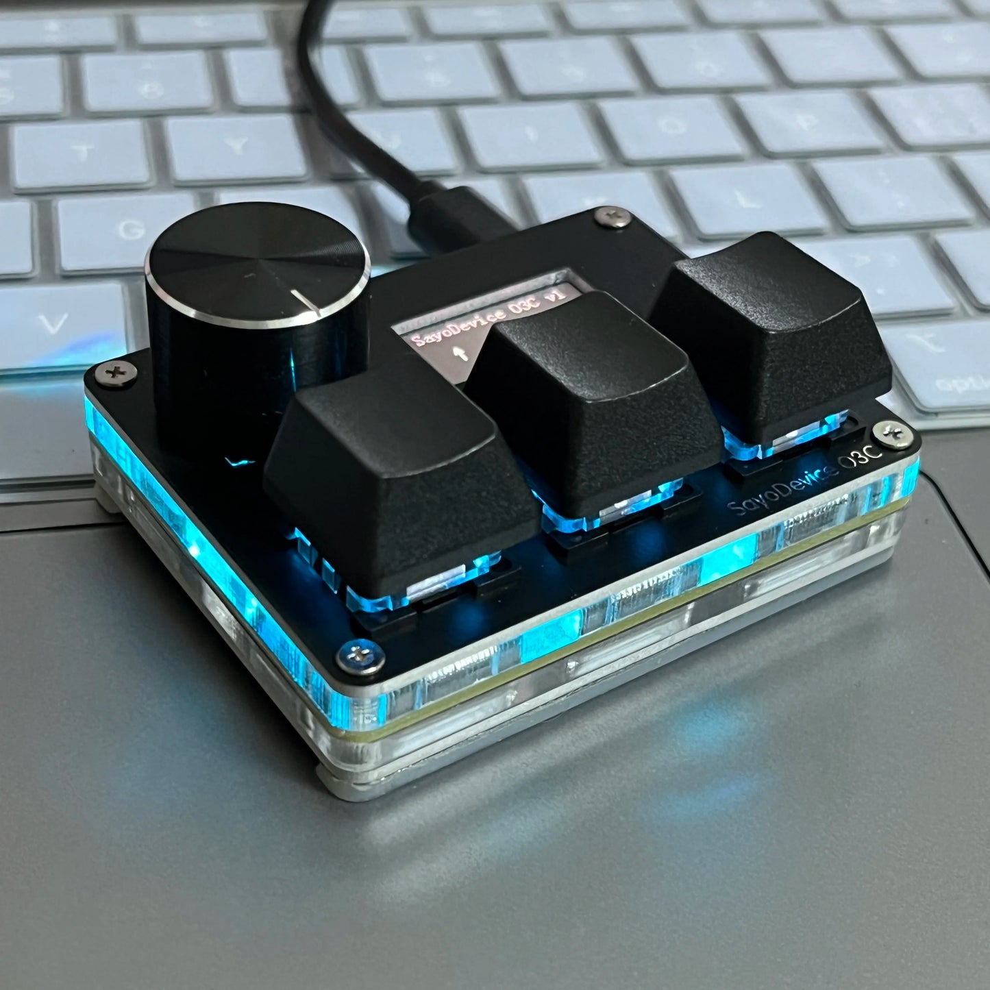 Mini Makrotastatur med Drejeknap, Skærm & Hurtigudløser
