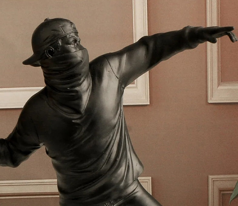 Blomsterkaster Kunststatue til Hjemmet