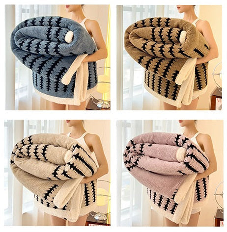 Blødt og Varmt Flanneltæppe – Hyggeligt Senge- og Lurtæppe