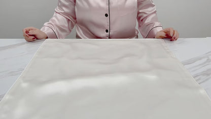 100% Naturlig Mulberry Silke Pudebetræk - Forside i Ren Silke & Bagside i Åndbar Lyocell Fiber